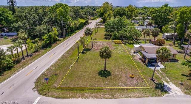 Photo of 335 Ottumwa Ave, Fort Myers, FL 33905