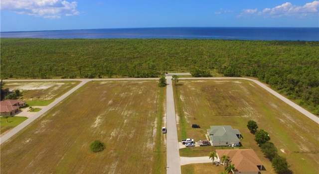 Photo of 4401 NW 40th St, Cape Coral, FL 33993