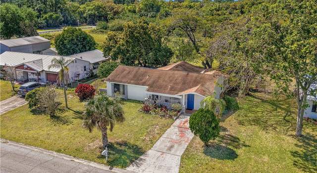 Photo of 4039 W Sunflower Cir, Labelle, FL 33935