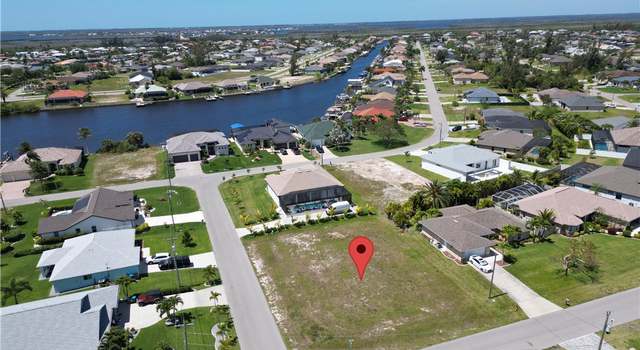 Photo of 3302 SW 3rd St, Cape Coral, FL 33991