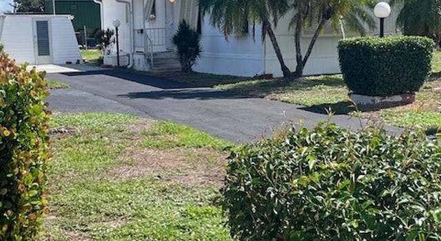 Photo of 2095 Flowers Dr, Fort Myers, FL 33907