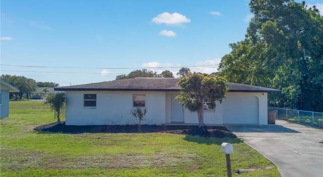 Photo of 2374 Andros Ave, Fort Myers, FL 33905