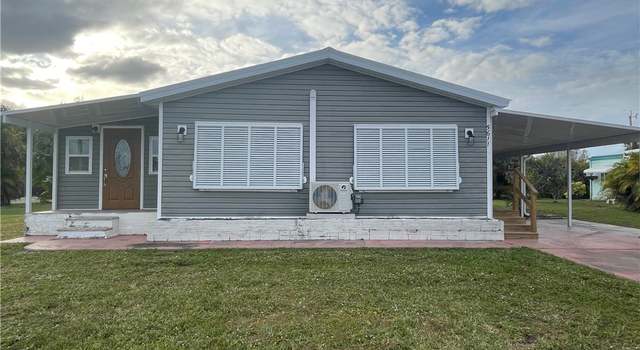 Photo of 5611 Captain John Smith Loop, North Fort Myers, FL 33917