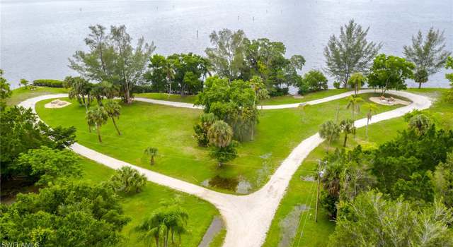 Photo of 5602 Captain John Smith Loop, North Fort Myers, FL 33917