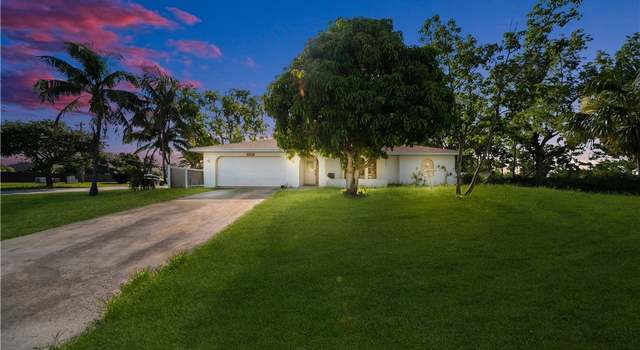 Photo of 2501 SE 8th Pl, Cape Coral, FL 33904