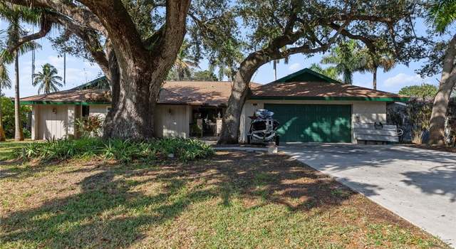 Photo of 300 Broadview Dr, Fort Myers, FL 33905