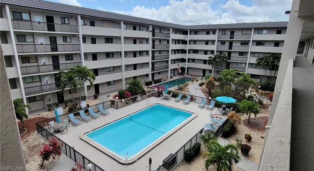 Photo of 2121 Collier Ave #405, Fort Myers, FL 33901