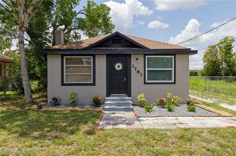 Photo of 3783 Desoto Ave FORT MYERS, FL 33916