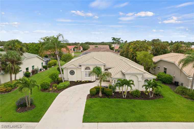 Photo of 8270 Arborfield Ct FORT MYERS, FL 33912