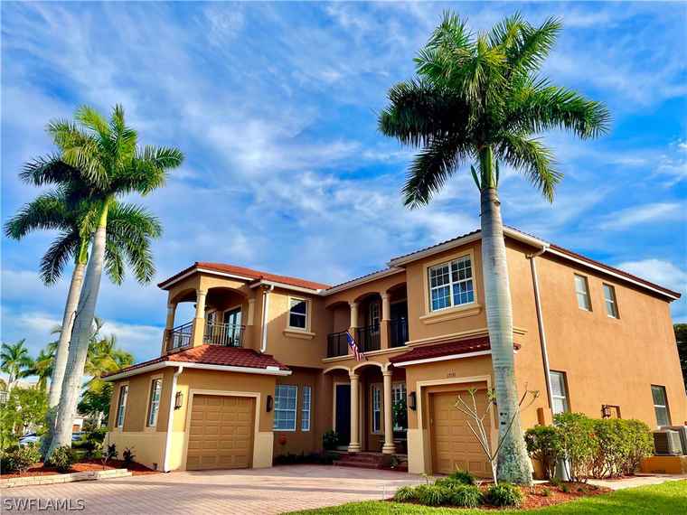 Photo of 17191 Wrigley Cir FORT MYERS, FL 33908