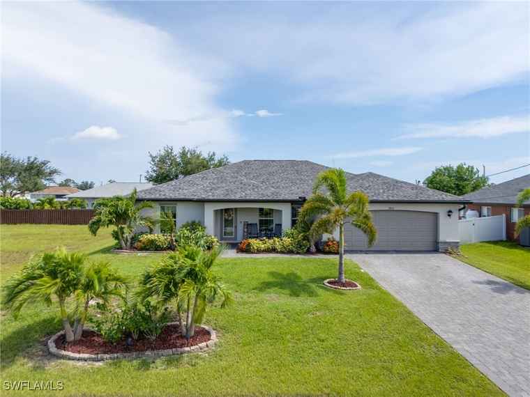 Photo of 2804 NW 6th St Cape Coral, FL 33993