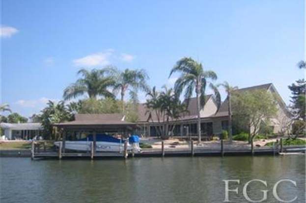 5245 Williams Dr Fort Myers Beach Fl 33931 Mls 201742966 Redfin 5245 Williams Dr Fort Myers Beach Fl 33931