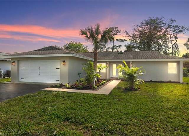 Property at 684 Pompano Dr, Naples, FL 34110, 3 beds, 2 baths