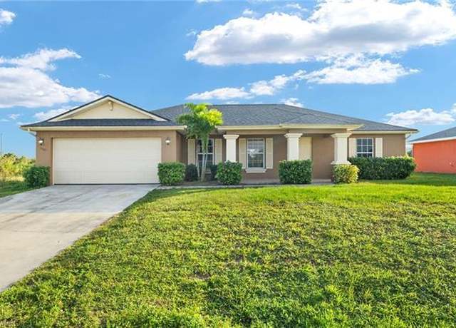 Property at 3005 65th St W, Lehigh Acres, FL 33971, 3 beds, 2 baths