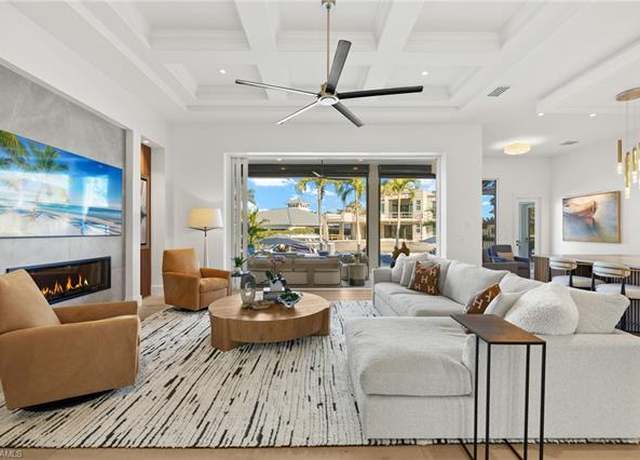 Property at 1955 Tarpon Rd, Naples, FL 34102, 4 beds, 3.5 baths