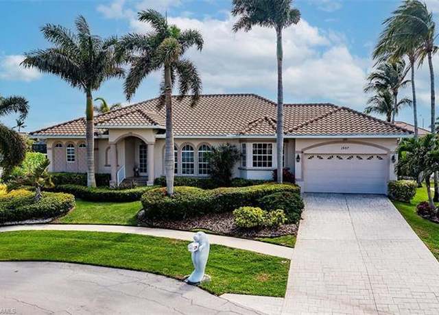 Property at 1557 Kingston Ct, Marco Island, FL 34145, 4 beds, 3 baths