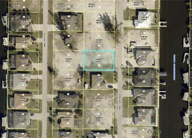 Property at 706 NW 38th Ave, Cape Coral, FL 33993