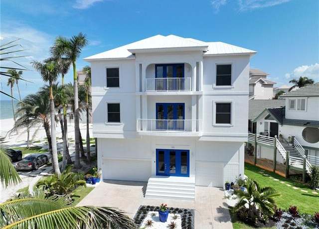 Property at 103 Dominica Ln, Bonita Springs, FL 34134, 4 beds, 3.5 baths