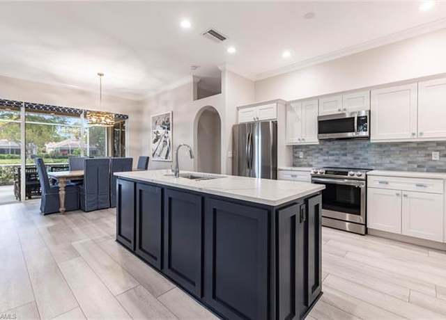Property at 14577 Juniper Point Ln, Naples, FL 34110, 3 beds, 2 baths