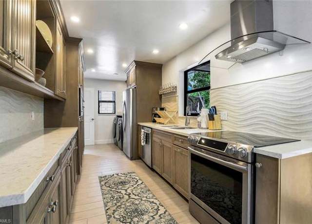Property at 387 S Heathwood Dr, Marco Island, FL 34145, 3 beds, 1 bath