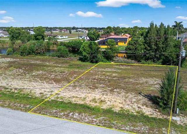 Property at 2059 NW 17th St, Cape Coral, FL 33993