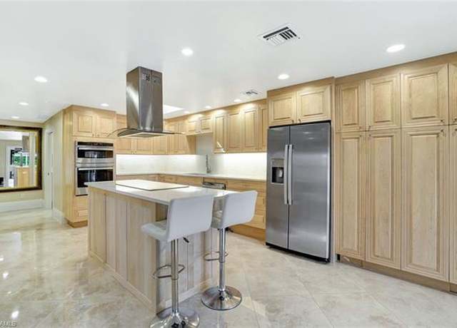 Property at 1405 Curlew Ave #3, Naples, FL 34102, 1 bed, 2 baths