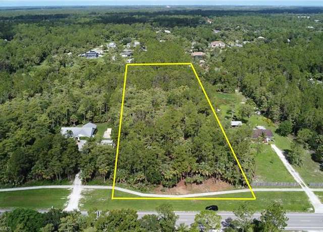 Property at 8th St NE, Naples, FL 34120