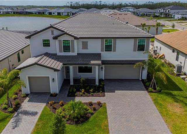 Property at 18707 Ivywood Pl, Estero, FL 33928, 5 beds, 4.5 baths