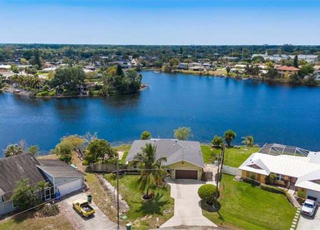 Property at 5036 29th Pl SW, Naples, FL 34116, 3 beds, 2 baths