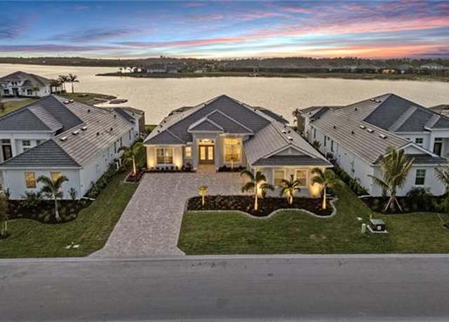 Property at 17346 Blue Sapphire Dr, Fort Myers, FL 33913, 4 beds, 3.5 baths