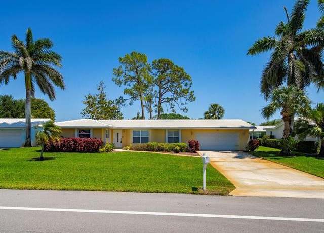 Property at 30 Hawaii Blvd #30, Naples, FL 34112, 3 beds, 2 baths