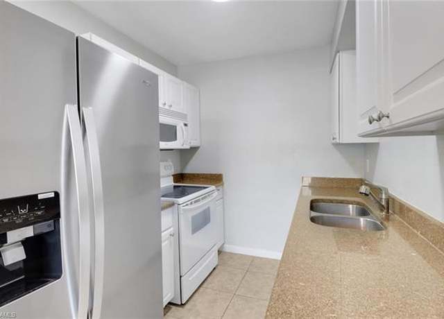 Property at 4635 Bayshore Dr Unit P4, Naples, FL 34112, 2 beds, 2 baths