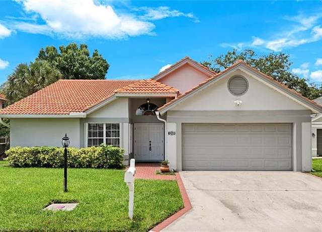 Property at 12800 Eagle Pointe Cir, Fort Myers, FL 33913, 3 beds, 2 baths