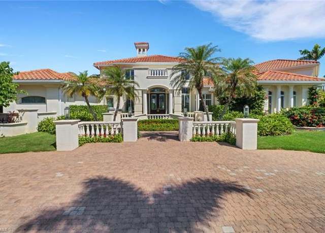 Property at 355 Sedgwick Ct, Naples, FL 34108, 5 beds, 5.5 baths