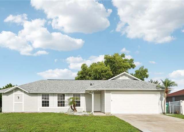 Property at 814 SW 10th Pl, Cape Coral, FL 33991, 3 beds, 2 baths