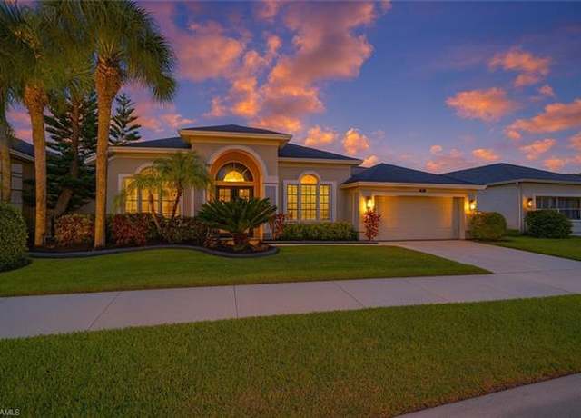Property at 193 Skipping Stone Ln, Naples, FL 34119, 5 beds, 4 baths
