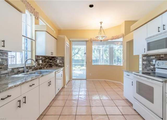 Property at 2656 River Reach Dr, Naples, FL 34104, 3 beds, 2 baths