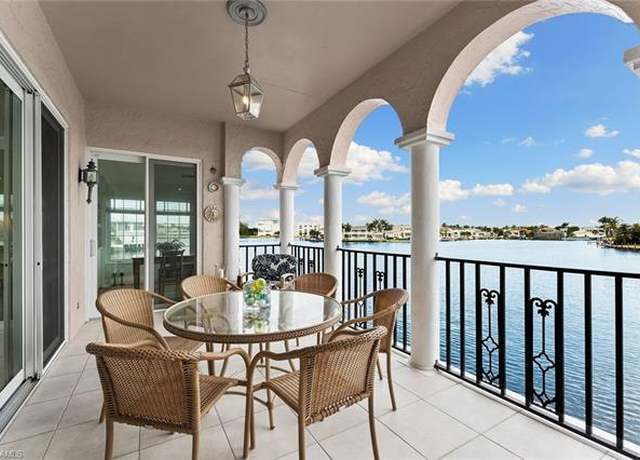 Property at 4000 Gulf Shore Blvd N #3200, Naples, FL 34103, 3 beds, 3 baths