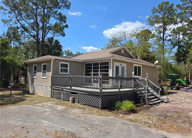 Property at 440 20th Ave NW, Naples, FL 34120, 4 beds, 2 baths