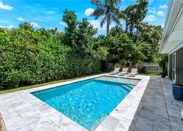 Property at 743 108th Ave N, Naples, FL 34108, 3 beds, 2 baths
