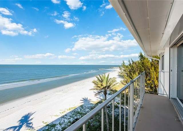 Property at 2011 Gulf Shore Blvd N Unit 65-66, Naples, FL 34102, 4 beds, 3.5 baths