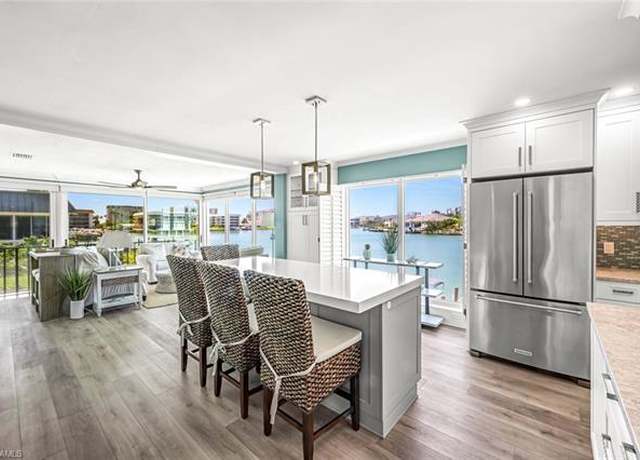 Property at 333 Harbour Dr #201, Naples, FL 34103, 2 beds, 2 baths