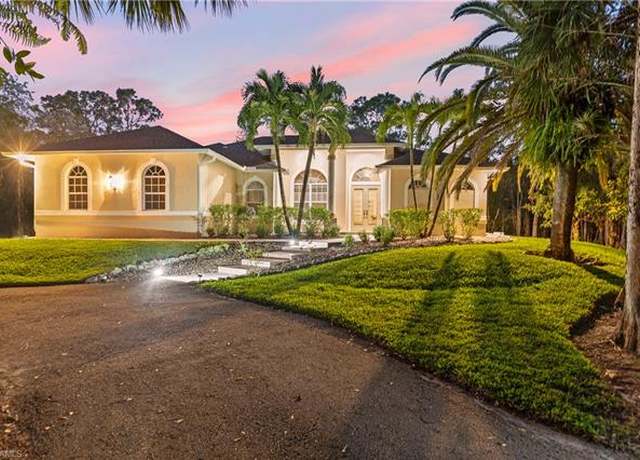 Property at 3480 17th Ave SW, Naples, FL 34117, 5 beds, 3 baths