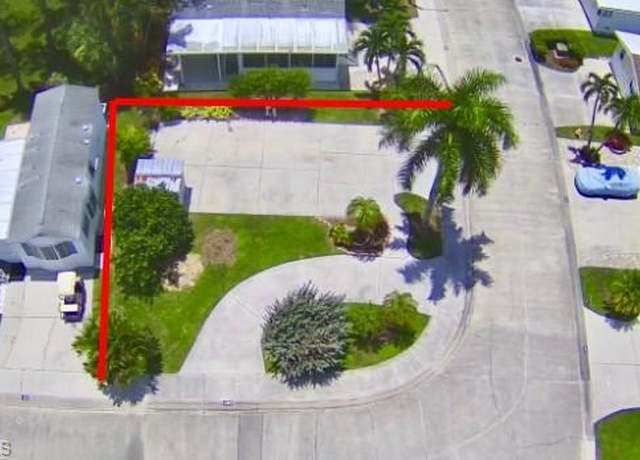 Property at 449 Cheetah Dr, Naples, FL 34114