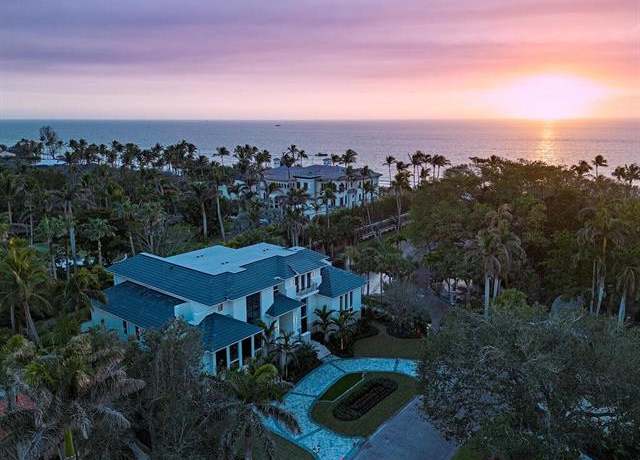 Property at 2060 Gordon Dr, Naples, FL 34102, 5 beds, 8 baths