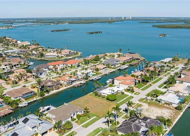 Property at 1748 Wavecrest Ct, Marco Island, FL 34145
