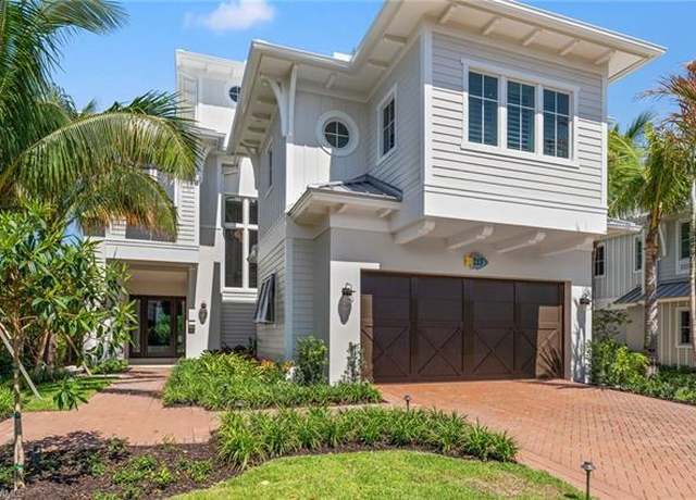 Property at 217 13th St S, Naples, FL 34102, 4 beds, 4.5 baths