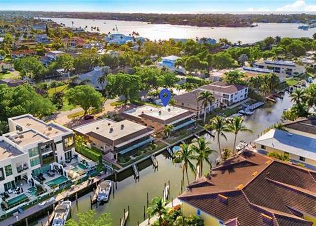 Property at 1521 Chesapeake Ave Unit B-2, Naples, FL 34102, 2 beds, 2 baths