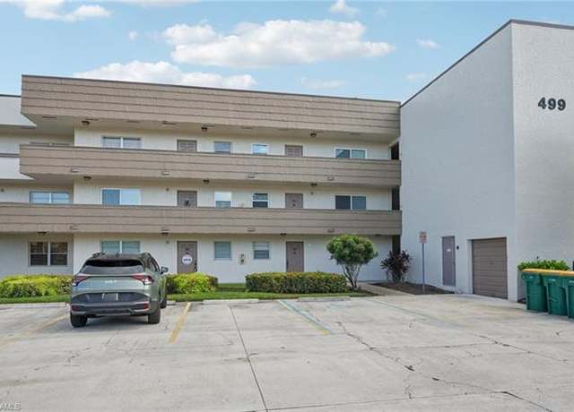 Property at 499 Forest Lakes Blvd #305, Naples, FL 34105, 2 beds, 2 baths