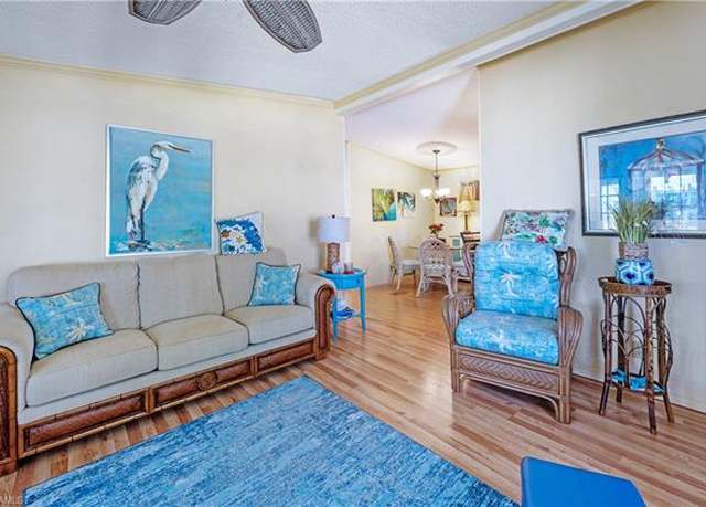 Property at 110 Audubon Rd, Naples, FL 34114, 2 beds, 2 baths